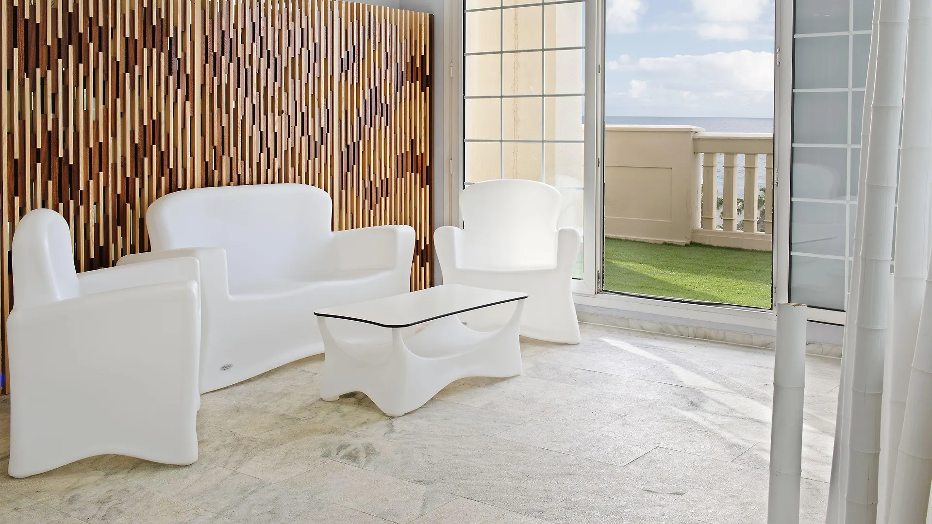 Elba Motril Beach & Business Hotel