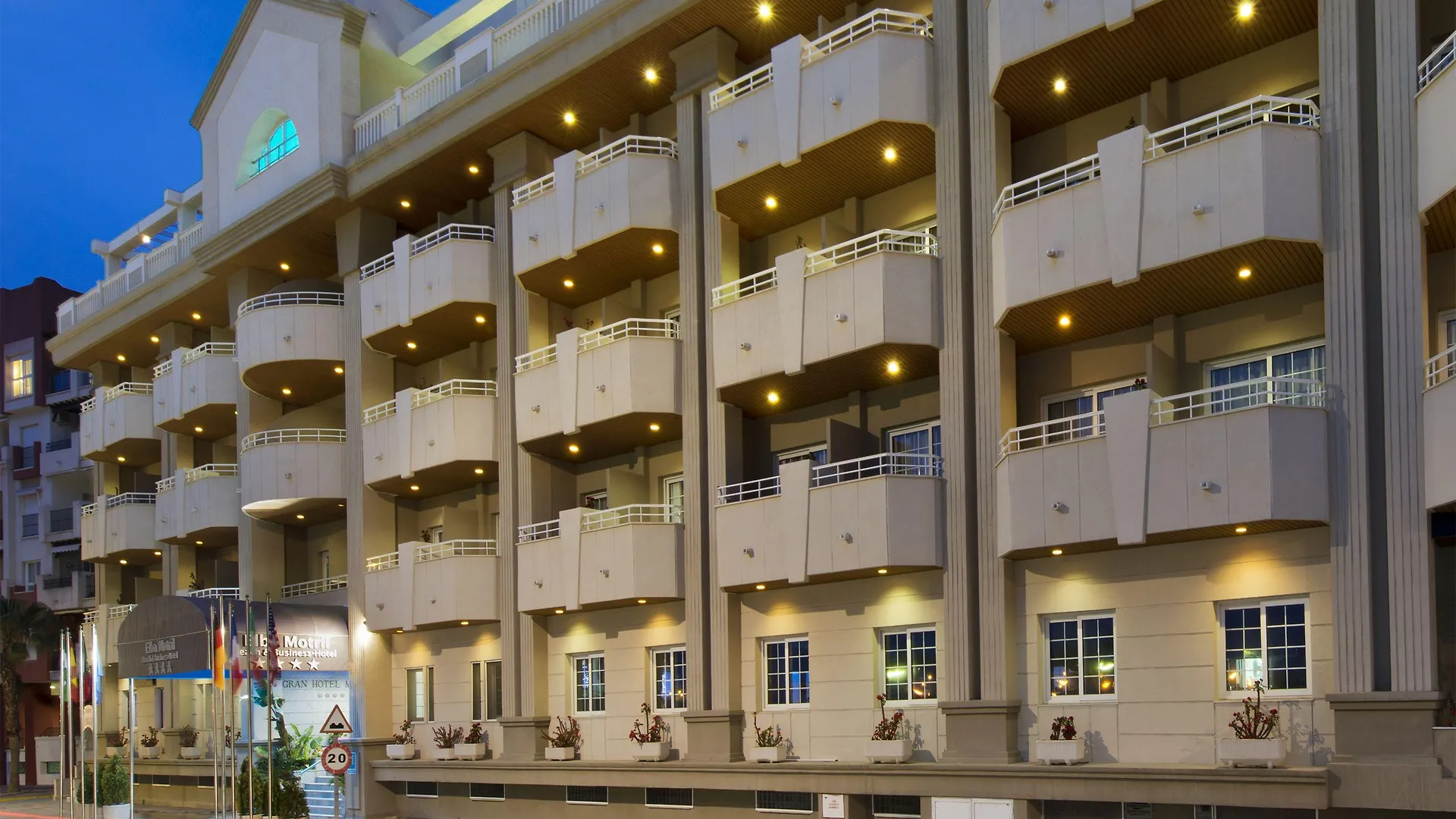Elba Motril Beach & Business Hotel