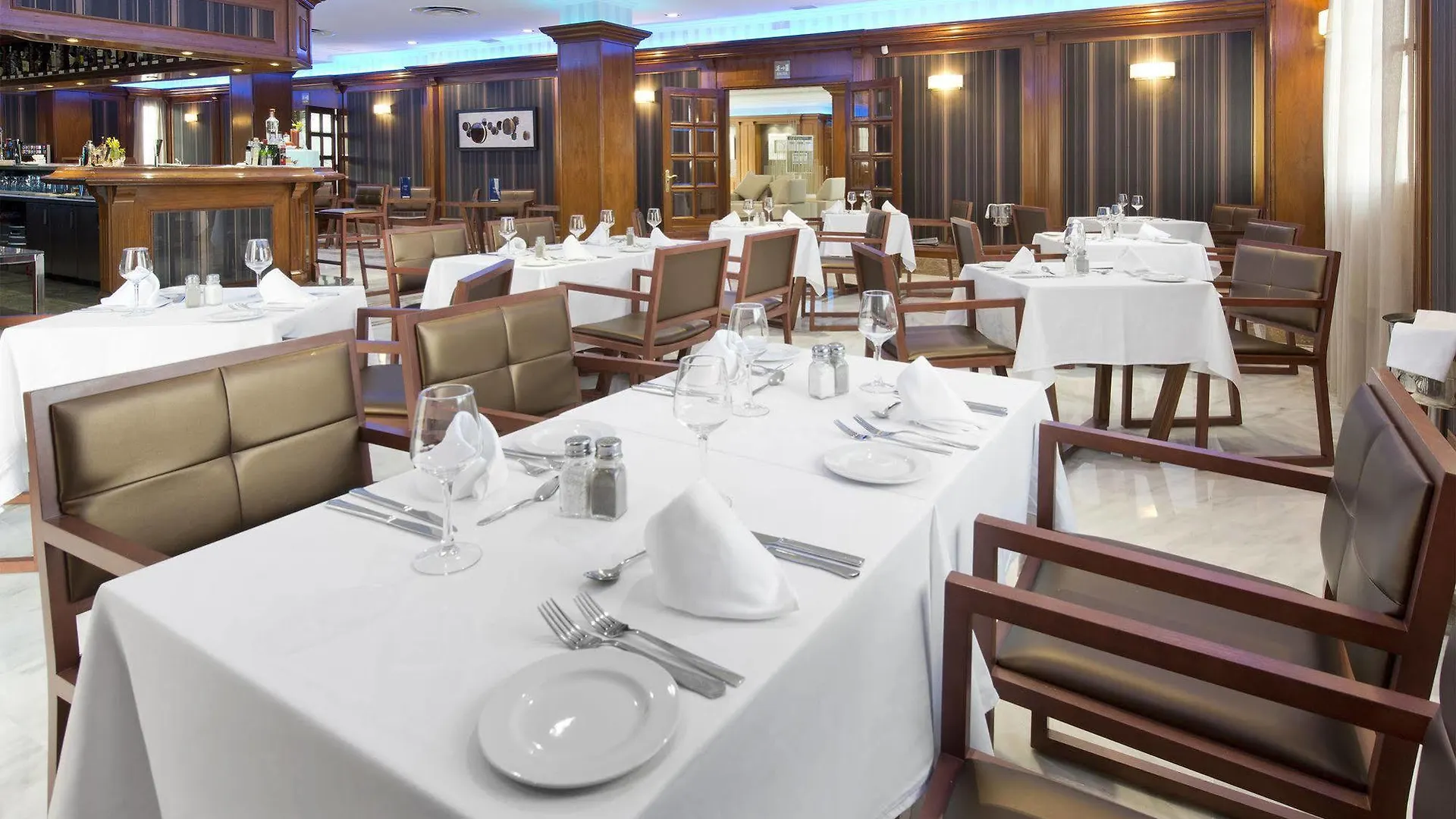Elba Motril Beach & Business Hotel